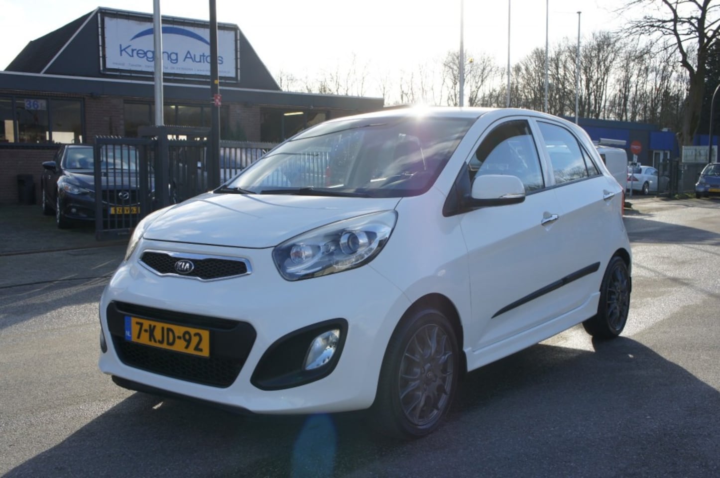 Kia Picanto - 1.2 CVVT ISG SUPER P NAVI/LED-VERL/KEYLESSENTRY/CLIMA KEURIGE ST - AutoWereld.nl