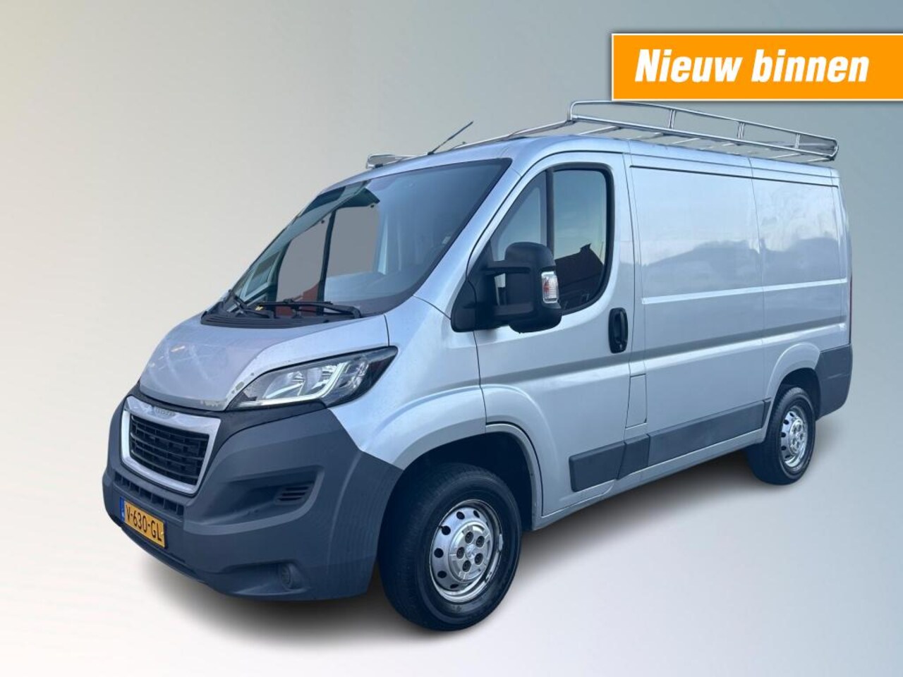 Peugeot Boxer - 333 2.0 HDI L1H1   € 12.093,50  incl. BTW - AutoWereld.nl