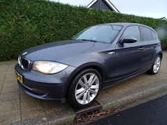 BMW 1-serie - 118I BUSINESS LINE-6bak-Airco-Navi-Lmv