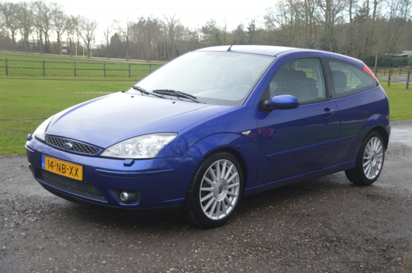 Ford Focus - 2.0-16V ST170 Vol leer PDC 17 Inch Xenon - AutoWereld.nl