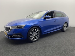 Skoda Octavia Combi - 1.5 TSI First Edition | Panoramdak | Stoelverwarming | Trekhaak