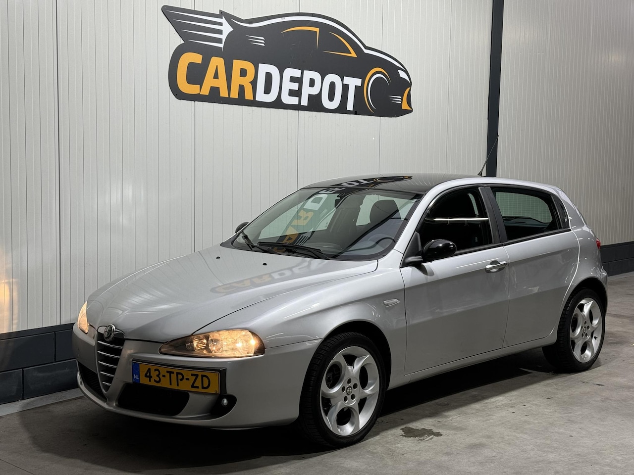 Alfa Romeo 147 - 1.6 T.Spark Business 1.6 T.Spark Business - AutoWereld.nl