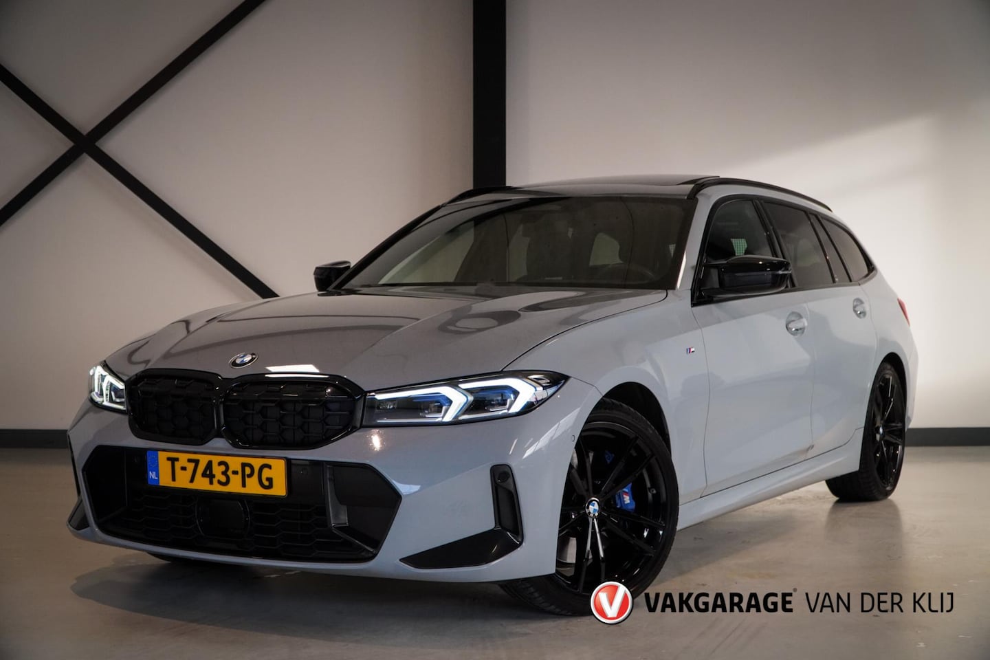 BMW 3-serie Touring - M340i xDrive M-Sport | Panorama | H/K | Driving Ass. Prof. | Adapt. LED | Camera | Head-Up - AutoWereld.nl