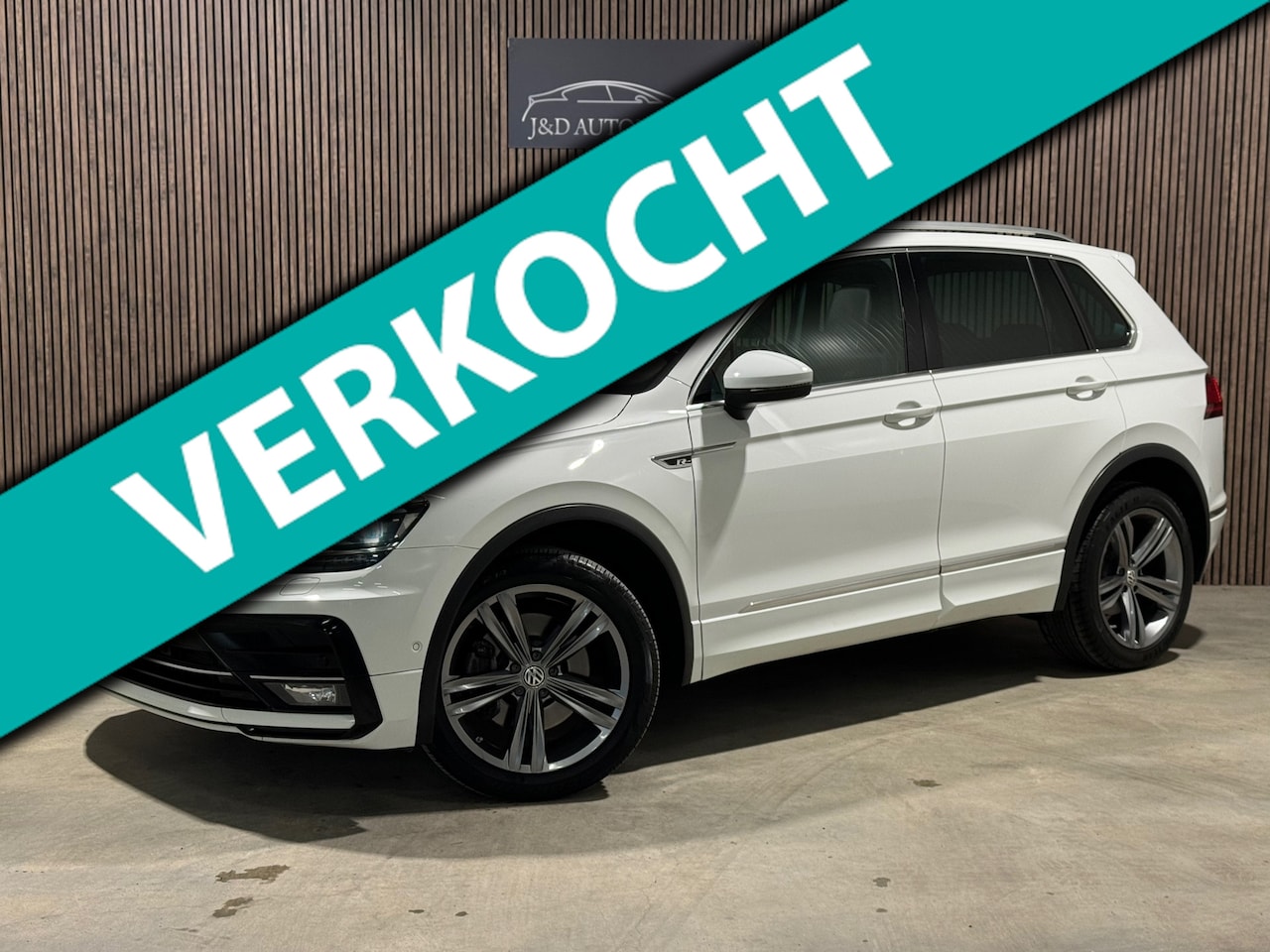 Volkswagen Tiguan - 2.0 TSI 4motion 3x R-line DSG 2018 FULL OPTION - AutoWereld.nl