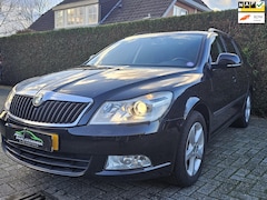 Skoda Octavia Combi - 1.4 TSI Greentech Tour Business Line