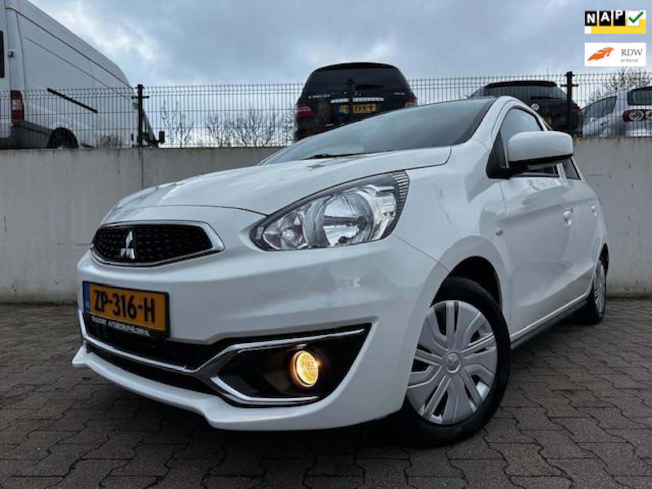 Mitsubishi Space Star - 1.0 Cool+/AUTOMAAT/CRUISE/30906 KM NAP/NL AUTO/ZEER NETTE AUTO/ - AutoWereld.nl