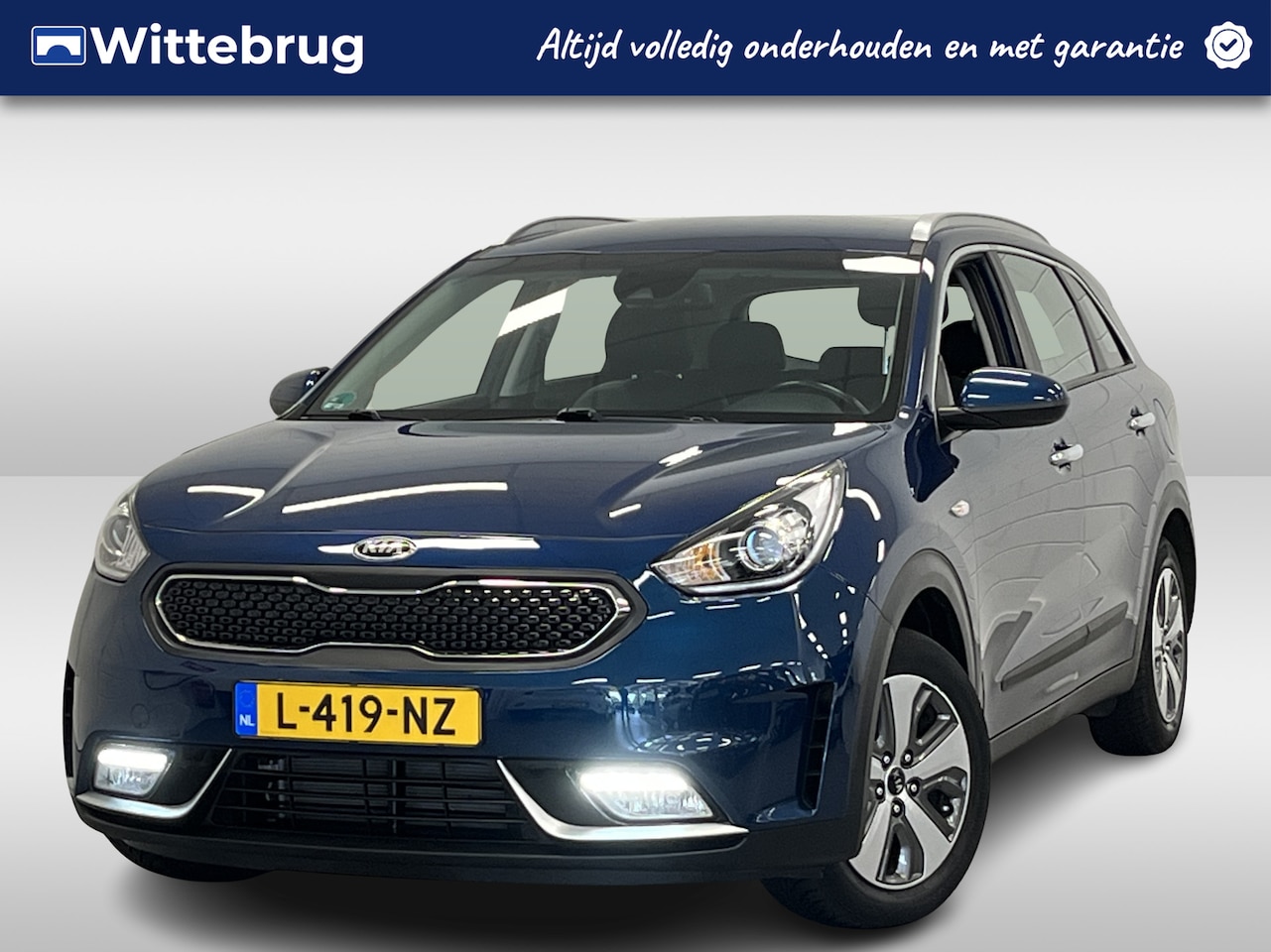 Kia Niro - 1.6 GDi Hybrid DynamicLine NAVIGATIE | STOEL- EN STUURVERWARMING | HALF LEDER BEKLEDING | - AutoWereld.nl