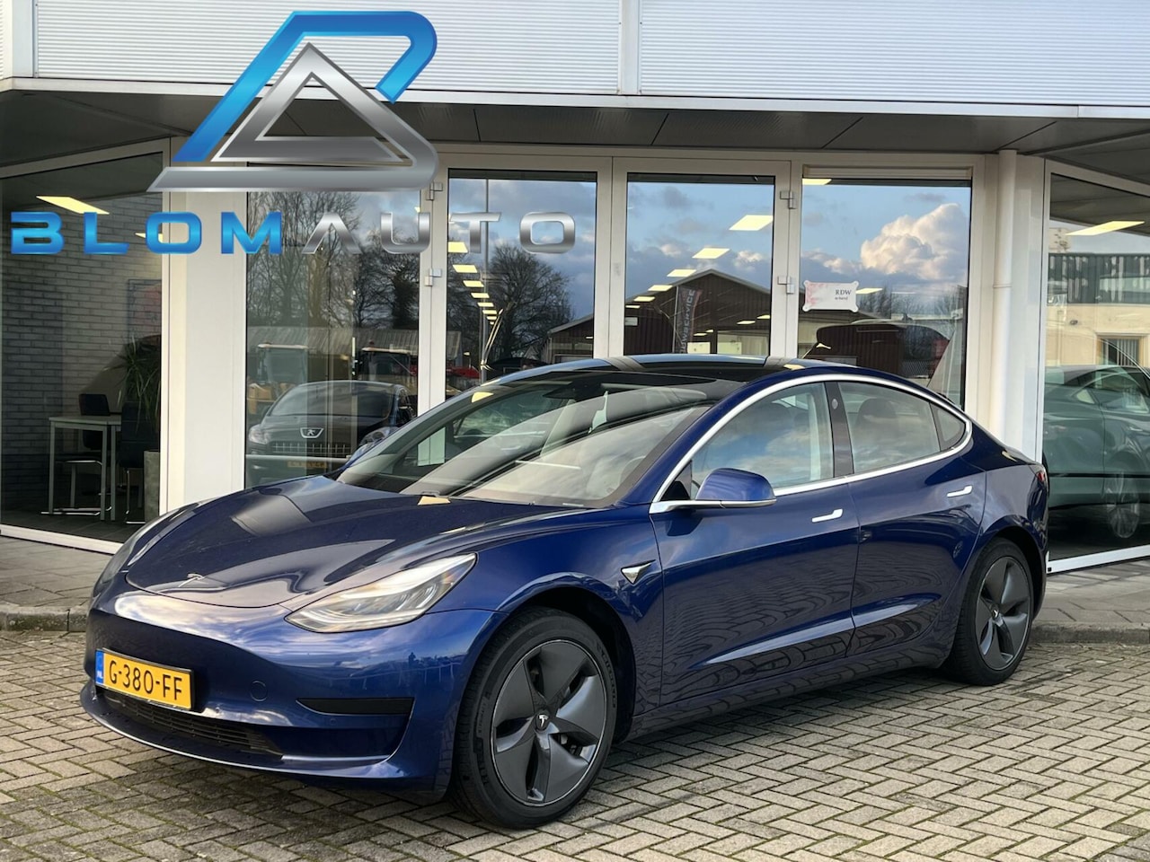 Tesla Model 3 - SR Range Plus TREKHAAK+PANO+LEDER+AUTOPILOT - AutoWereld.nl