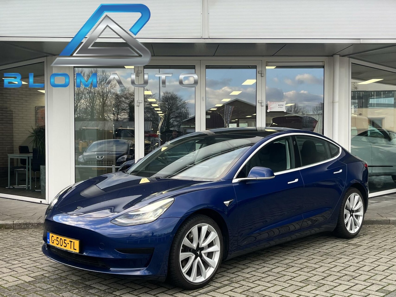 Tesla Model 3 - SR Range Plus LAGE KM PANO+LEDER+AUTOPILOT - AutoWereld.nl