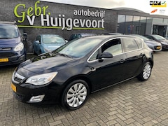 Opel Astra - 1.4 Turbo Cosmo