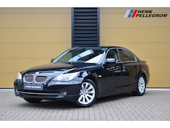 BMW 5-serie - 523i Executive * Chrome line * Stoelverwarming * Xenon * PDC * Leder