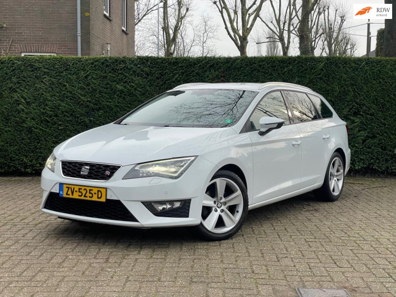 Seat Leon ST - 1.4 EcoTSI FR|Ambiant|Clima|Navi| - AutoWereld.nl