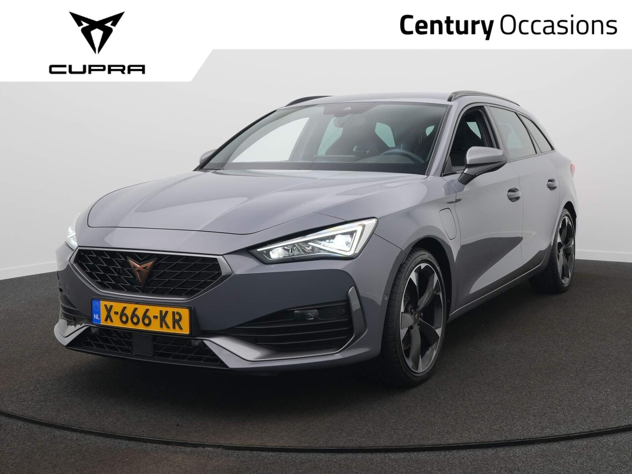 CUPRA Leon Sportstourer - 1.4 e-Hybrid Schaalstoelen | Elek. Trekhaak | Adap. Cruise | Camera | Sfeerverlichting - AutoWereld.nl