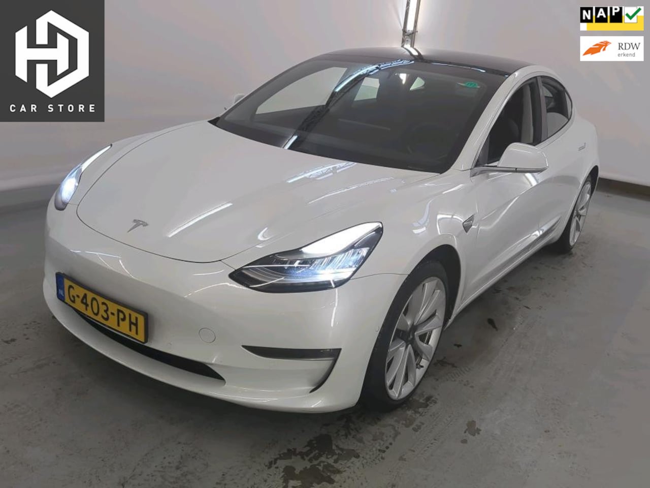 Tesla Model 3 - Long Range RWD Long Range AWD 75 kWh Dual Motor Trekhaak 19 inch - AutoWereld.nl