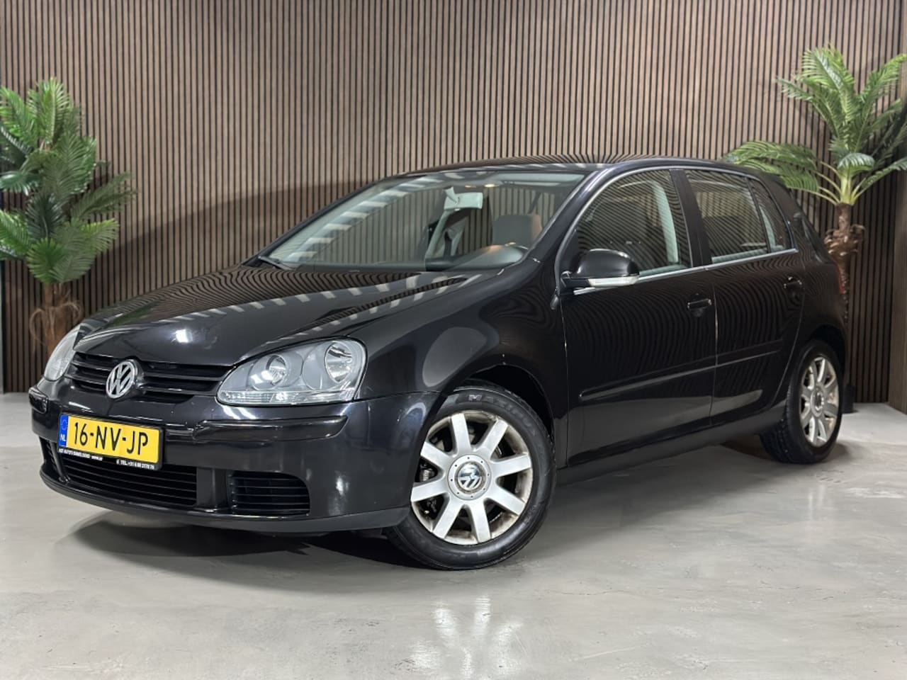 Volkswagen Golf - 1.6 FSI Sportline 1.6 FSI Sportline - AutoWereld.nl