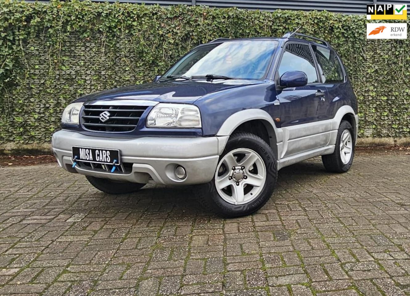 Suzuki Grand Vitara - 2.0 S-Limited Automaat Airco NW APK 4x4 Wide Body - AutoWereld.nl