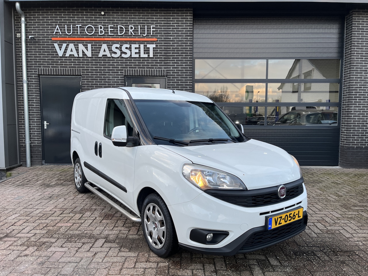 Fiat Doblò Cargo - 1.3 MJ L1H1 SX Airco , Cruise , Pdc - AutoWereld.nl