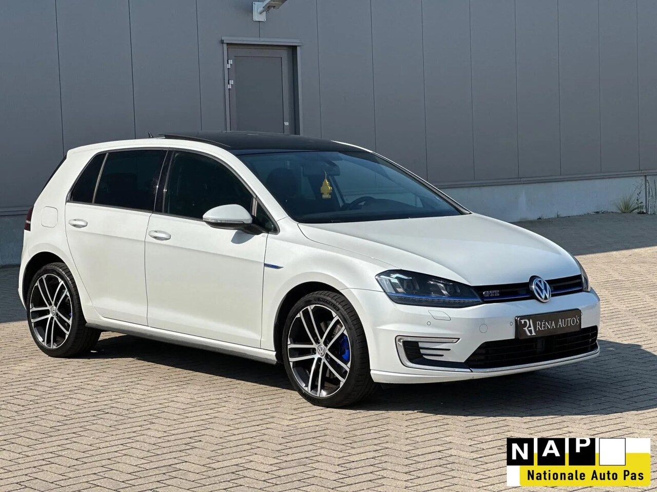 Volkswagen Golf - 1.4 TSI GTE 1.4 TSI GTE - AutoWereld.nl