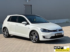 Volkswagen Golf - 1.4 TSI GTE