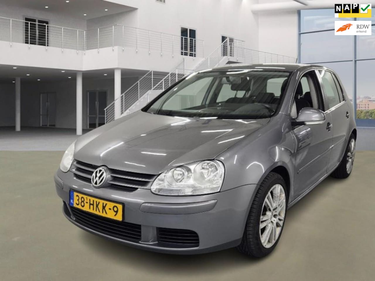 Volkswagen Golf - 1.4 TSI Comfortline 1.4 TSI Comfortline - AutoWereld.nl