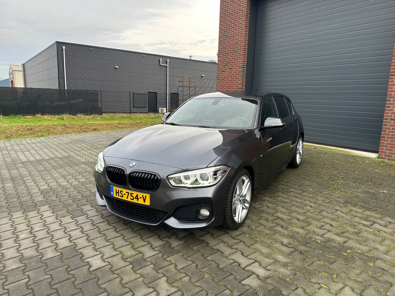 BMW 1-serie - 118i Edition M Sport Executive - AutoWereld.nl