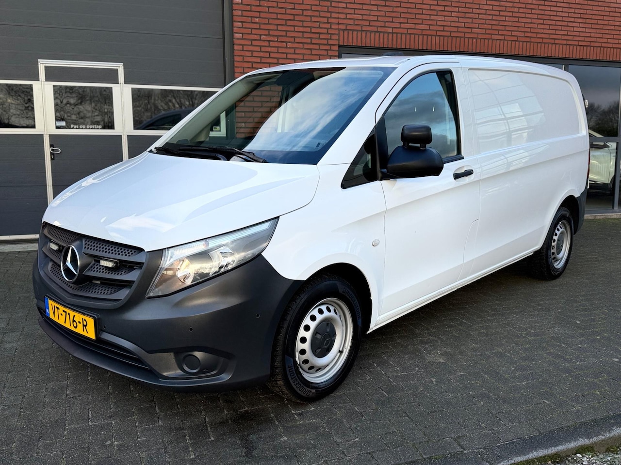 Mercedes-Benz Vito - 114 CDI Airco Cruise Navi Standkachel - AutoWereld.nl