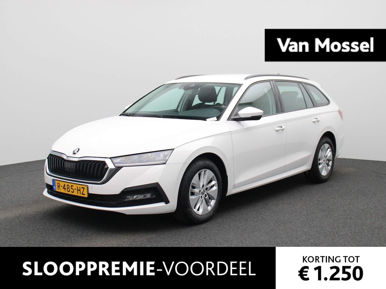 Skoda Octavia Combi - 1.0 TSI Business Edition | Parkeersensoren | Apple Carplay/Android Auto | Stuurverwarming - AutoWereld.nl