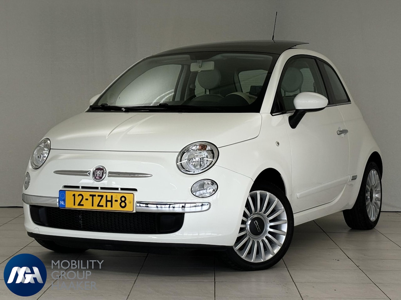 Fiat 500 - 1.2 Lounge I Schuif/Kanteldak I Parkeersensoren I Volledig Onderhouden - AutoWereld.nl