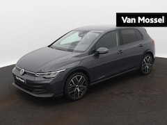 Volkswagen Golf - 1.5 TSI Life Edition 116 PK | Apple Carplay | 18" Lichtmetalen velgen | Climate control |