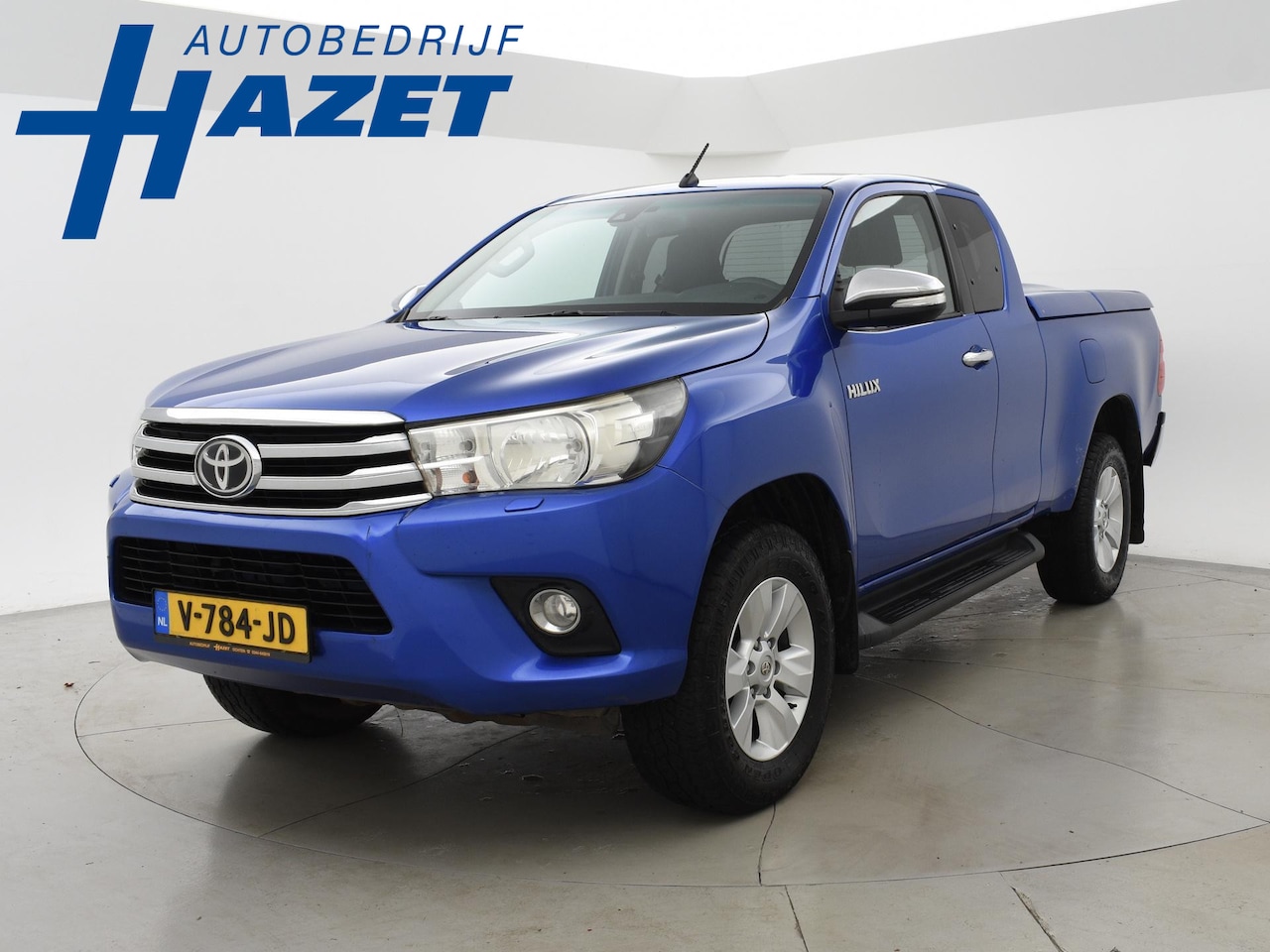 Toyota HiLux - 2.4 D-4D-F 150 PK 4X4 XTRA CAB COOL COMFORT + 3200 KG TREKHAAK / NAVIGATIE / DEALER ONDERH - AutoWereld.nl