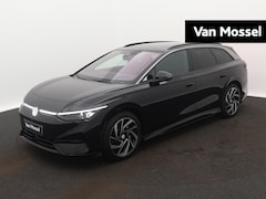 Volkswagen ID.7 Tourer - Pro Business 77 kWh | Dodehoek sensoren | Head up display | Navigatie | Apple Carplay | 36