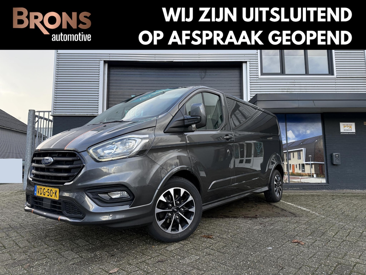 Ford Transit Custom - 320 2.0 TDCI L2H1 Sport 320 2.0 TDCI L2H1 Sport - AutoWereld.nl