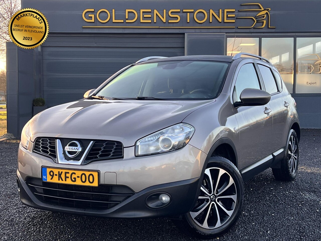 Nissan Qashqai - 1.6 Connect Edition Navi,Clima,Cruise,Pano,Camera,Trekhaak,N.A.P,APK tot 11-2025 - AutoWereld.nl