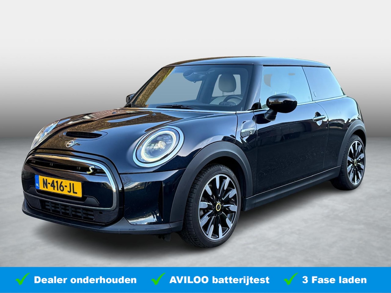 MINI Mini-Electric - MINI Yours 33 kWh Accu 98% / 3 fase lader / Warmtepomp / Leder / Nappa / Apple Carplay / - AutoWereld.nl