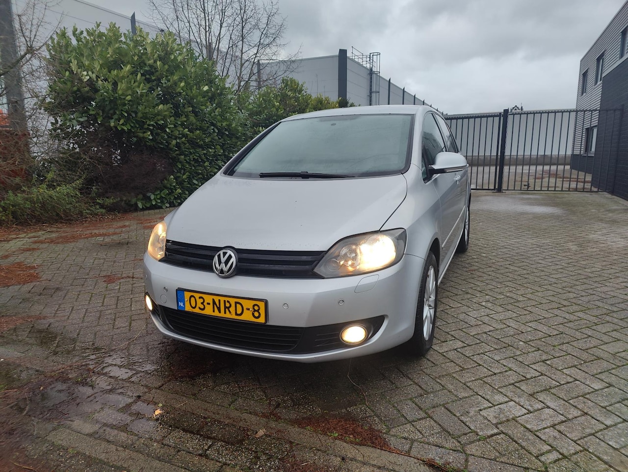 Volkswagen Golf Plus - 1.2 TSI Bj 2010 Nieuwe Apk navi - AutoWereld.nl