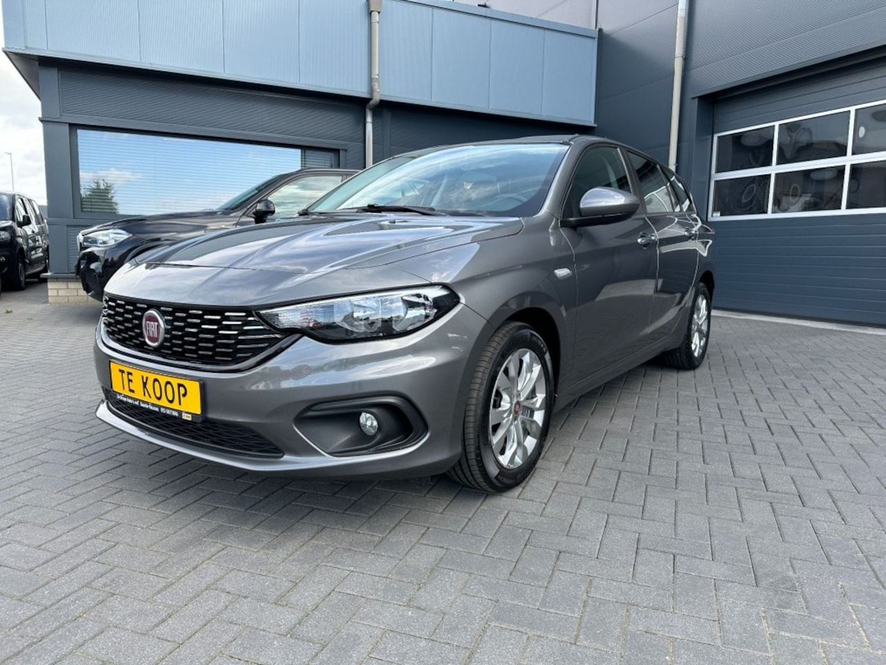 Fiat Tipo - 1.4 Combi Lounge Navi stoelverwarming - AutoWereld.nl