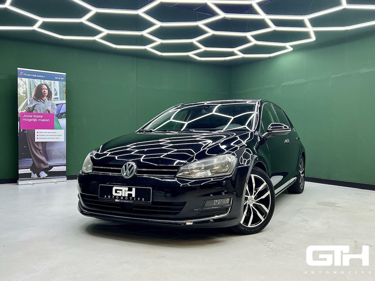 Volkswagen Golf - 1.4 TSI DSG Highline Keyless | Leder | NAP - AutoWereld.nl