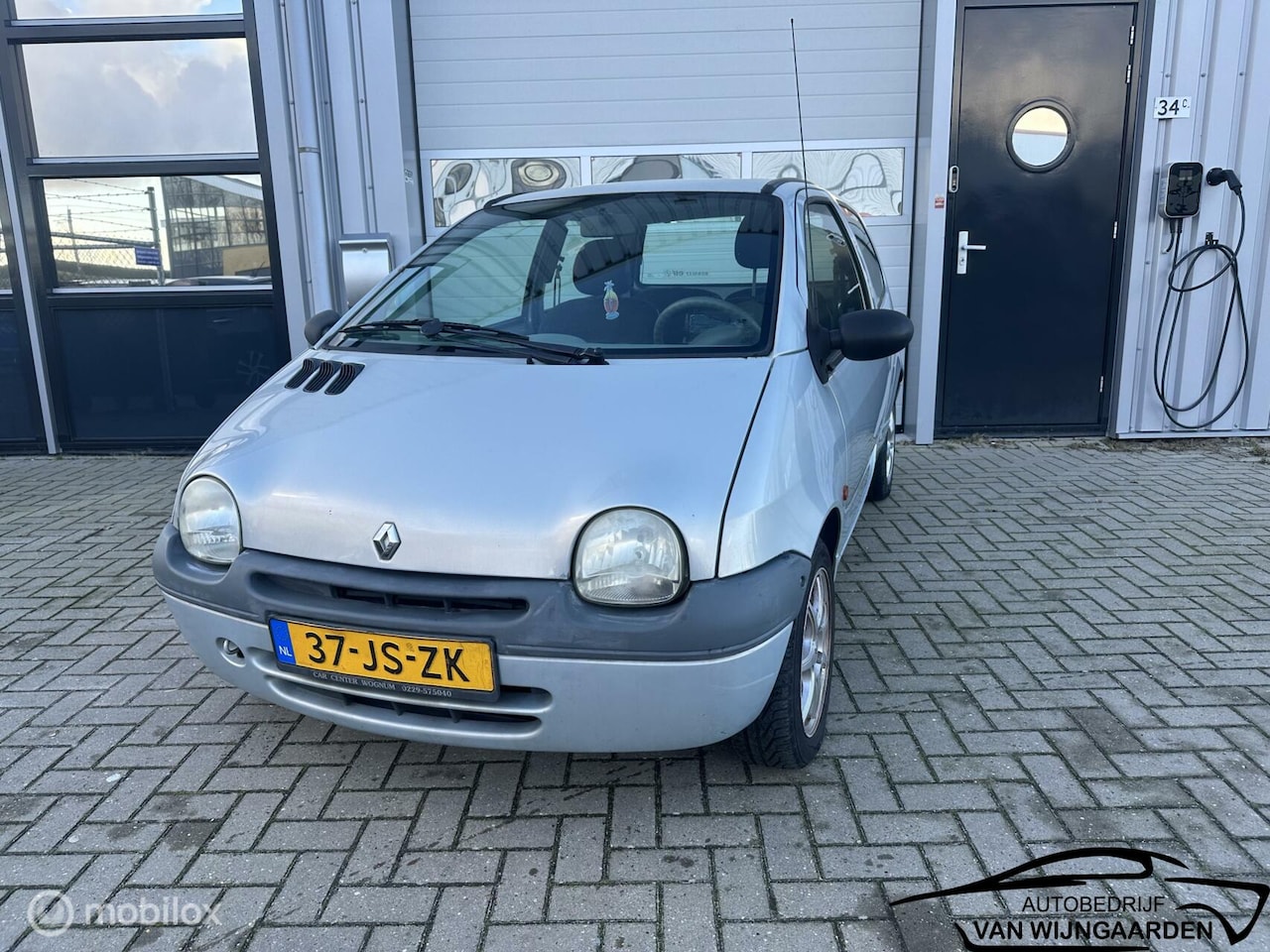 Renault Twingo - 1.2 Campus 1.2 Campus - AutoWereld.nl