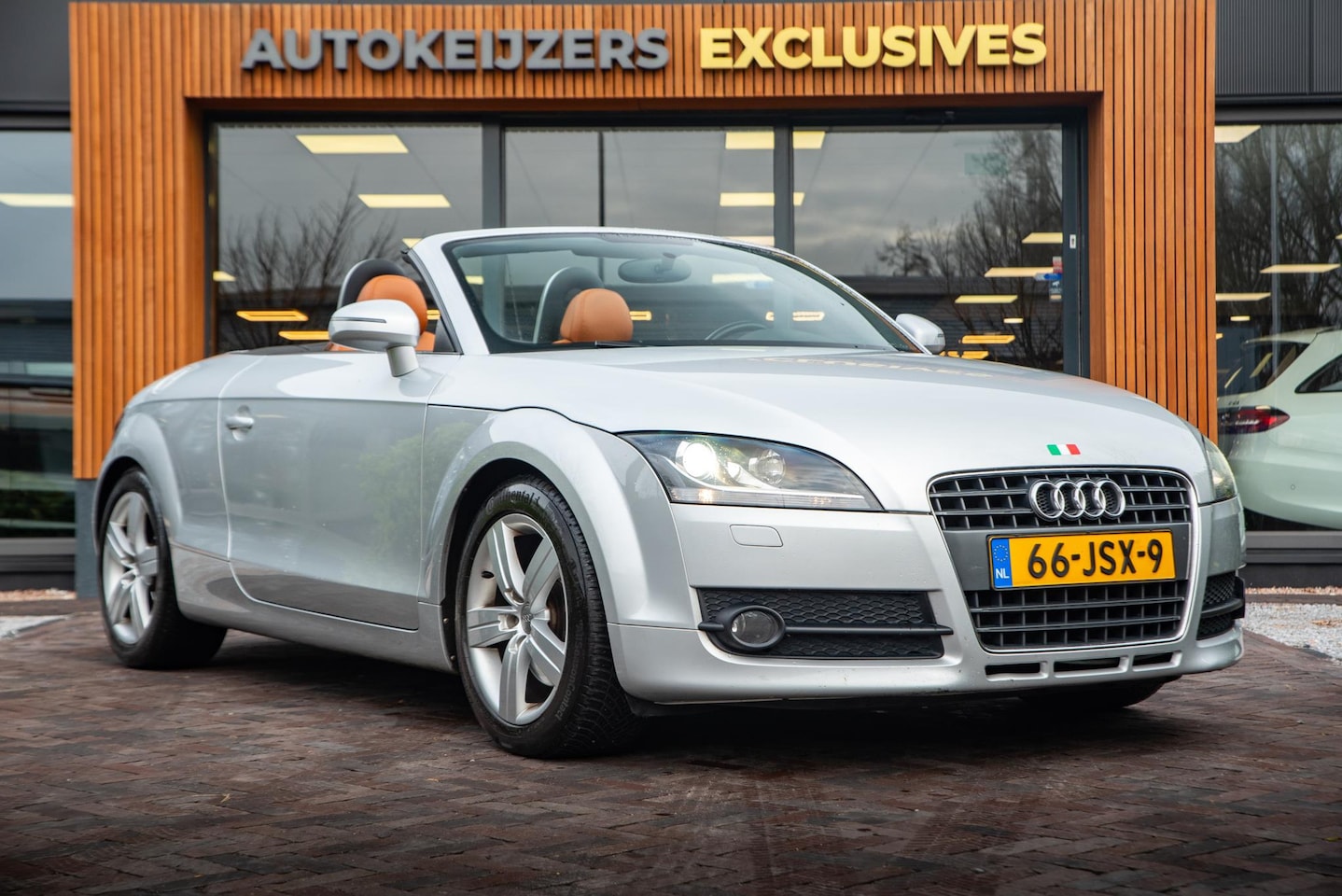 Audi TT Roadster - 1.8 TFSI Leder Stoelverw. 17"L.M. Mistlampen Bose - AutoWereld.nl