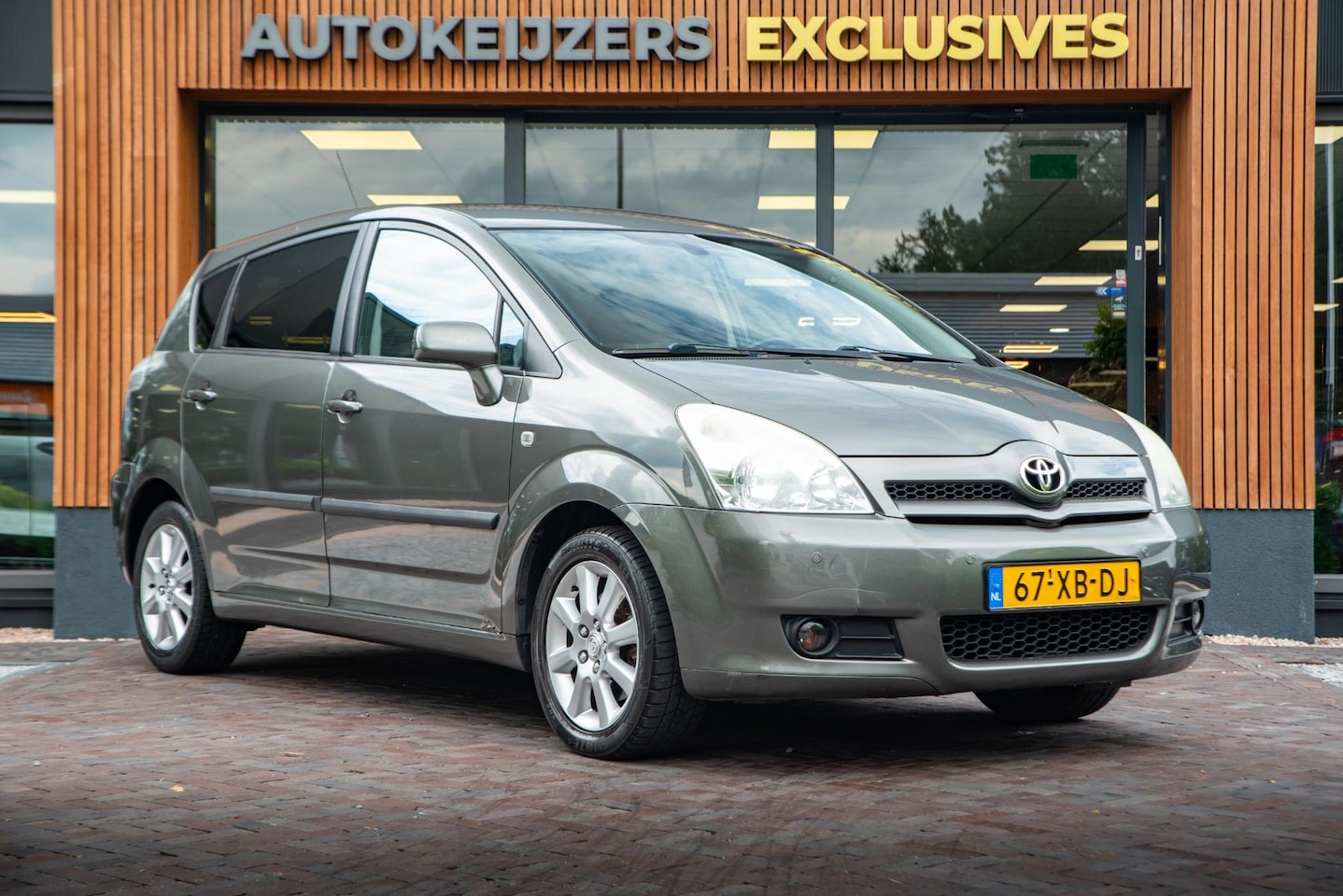 Toyota Verso - 1.8 VVT-i Dynamic Clima Cruise LM Trekhaak PDC - AutoWereld.nl