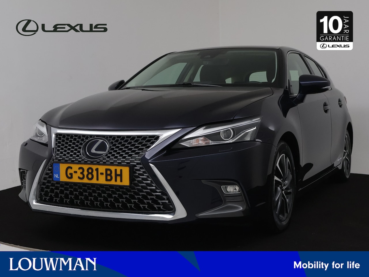 Lexus CT 200h - Edition 30 | Navigatie | Camera | LM velgen | Cruise Control Adaptief | - AutoWereld.nl