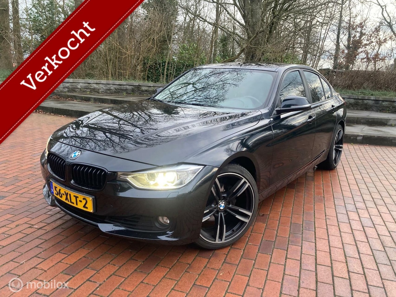 BMW 3-serie - 320i Upgrade Edition AUTOMAAT/ CRUISE/ PDC/ - AutoWereld.nl