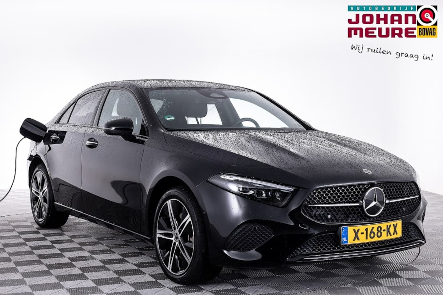 Mercedes-Benz A-klasse - 250 e Limousine Luxury Line Automaat | ✅ 1e Eigenaar | PHEV . - AutoWereld.nl