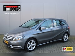 Mercedes-Benz B-klasse - B180 122PK Ambition Trekhaak/Cruise-control/Parkeerhulp/Xenon