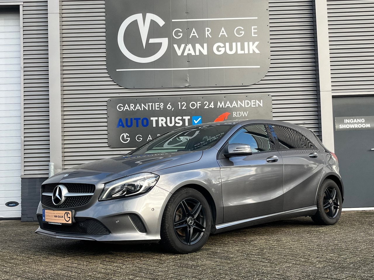 Mercedes-Benz A-klasse - 180 122PK Clima,Cruise,Navi,Leder,Achteruitrijcamera,Bluetooth,PdcV+A,Stoelverwarming - AutoWereld.nl