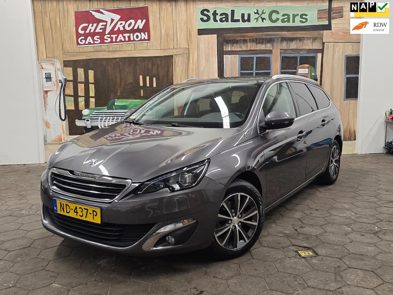 Peugeot 308 SW - 1.2 PureTech Blue Lease Premium/AUTOMAAT/ - AutoWereld.nl