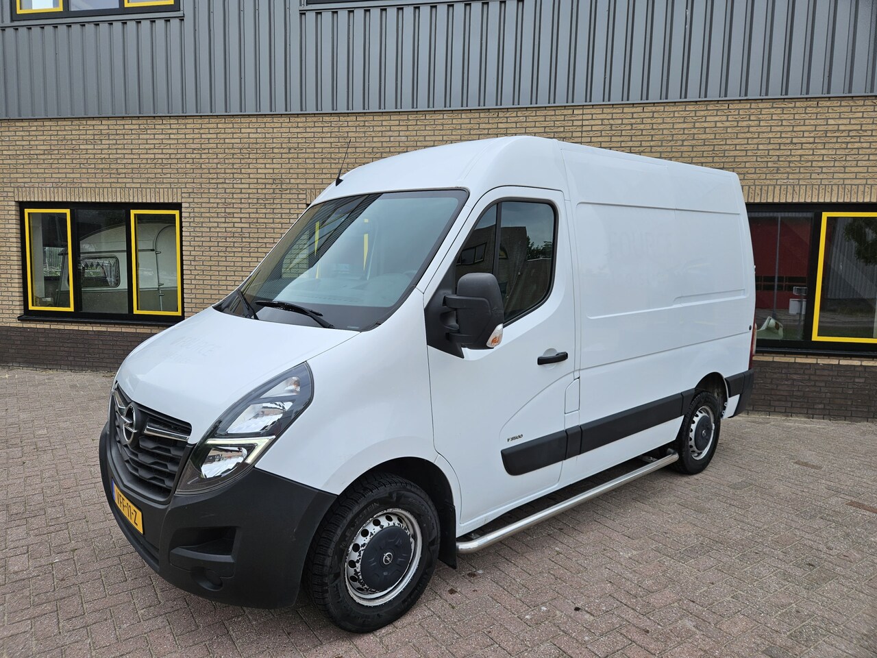 Opel Movano - 2.3 Turbo L1H2 Euro 6  Perfecte afmeting voor camper eigenbouw - AutoWereld.nl