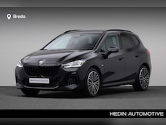 BMW 2-serie Active Tourer - 218i M-Sport | Harman Kardon | Comfort Access | Camera | 19" | Trekhaak |