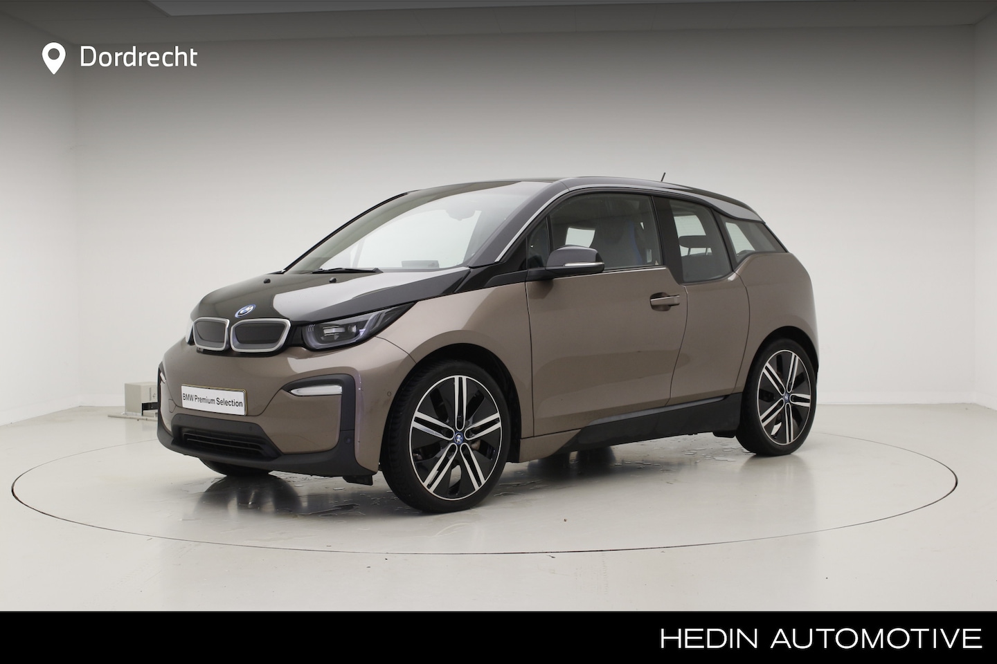 BMW i3 - Executive Edition 120Ah 42 kWh | 20" | Snellader | Warmtepomp | - AutoWereld.nl