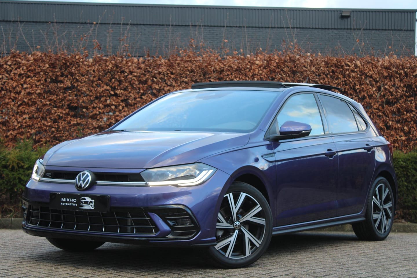 Volkswagen Polo - 1.0 TSI 3x R-Line | Panoramadak | Camera | Adaptive cruise | Lane assist | IQ Light | Stoe - AutoWereld.nl